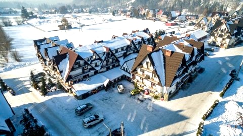 Sylwester 2026/2027 w Górach z Zabawą Sylwestrową | Basen, Ognisko i 4 Noclegi - Sylwester