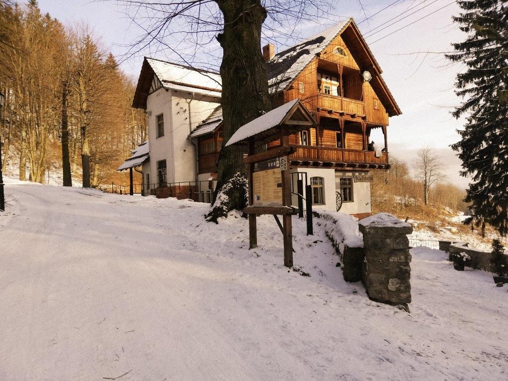 Sylwester w Górach | Pakiet Sylwestrowy z kolacją i atrakcjami