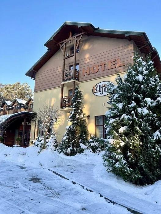Sylwester 24/25 Pobyt 4 dni w hotelu Eljot w Sielpi - Świętokrzyskie