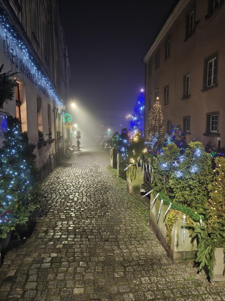 SYLWESTER GÓRY STOŁOWE= BAL + 3 NOCLEGI z wyżyw. + WYCIECZKA górska!