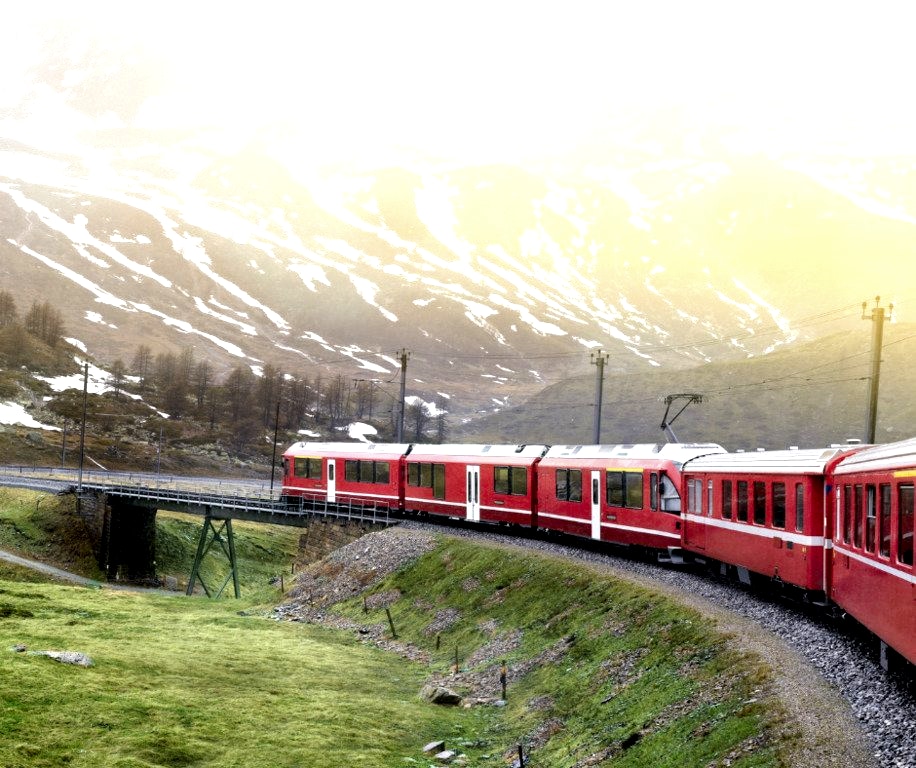 Zimowa magia Alp: Sylwester w Val di Sole i Bernina Express